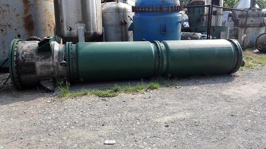 薄膜蒸發(fā)器選購時(shí)的注意事項(xiàng): 薄膜蒸發(fā)器選購時(shí)的注意事項(xiàng):